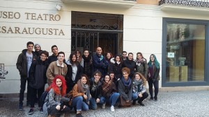 2016_11_18-alumnos-2-bachi-teatro-romano-095825-m