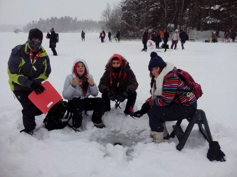 IES Pedro de Luna_Intercambio Suecia_curso 12_13_ice fishing